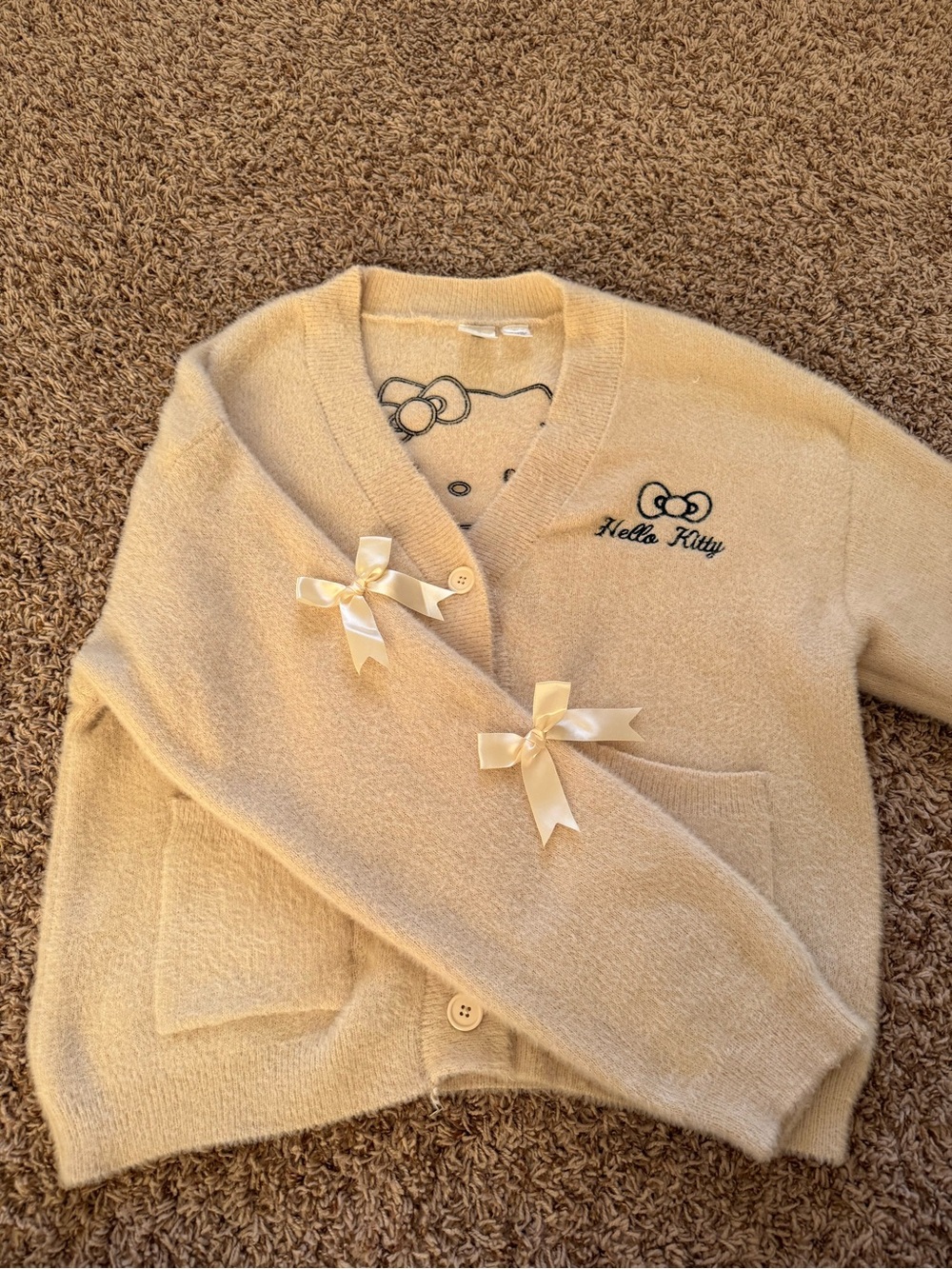 Hello Kitty Cream Ribbon-Accent Women's Cardigan